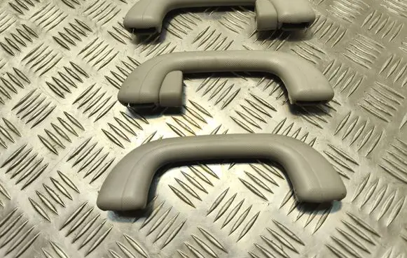 Hyundai Sonata A set of handles for the ceiling 