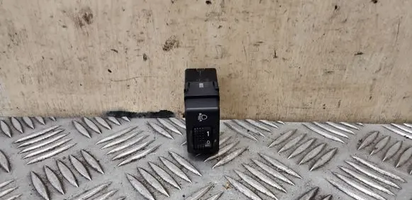 Nissan X-Trail T31 Headlight level height control switch