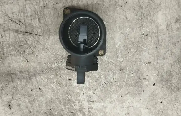 Skoda Octavia Mk1 (1U) Mass air flow meter 06A906461 0280217121