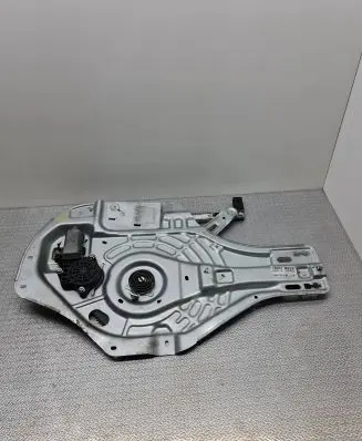 Hyundai Tucson LM Front door window regulator with motor 824802E010 C1R0022 2600928