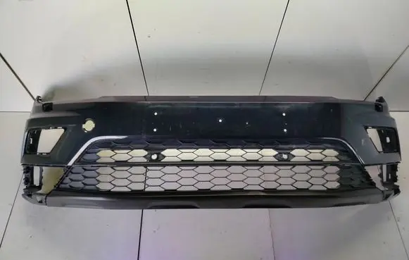 Volkswagen Tiguan Front bumper 5NA807221