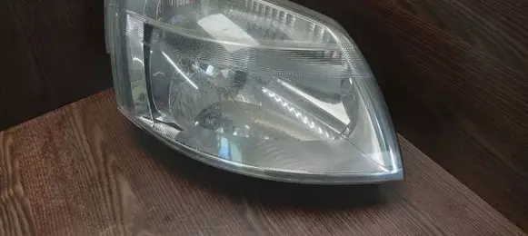 Headlight/headlamp