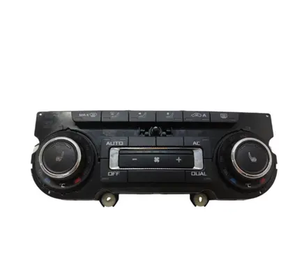 Skoda Octavia Mk2 (1Z) Climate control unit 3T0907044BS 5HB00974985