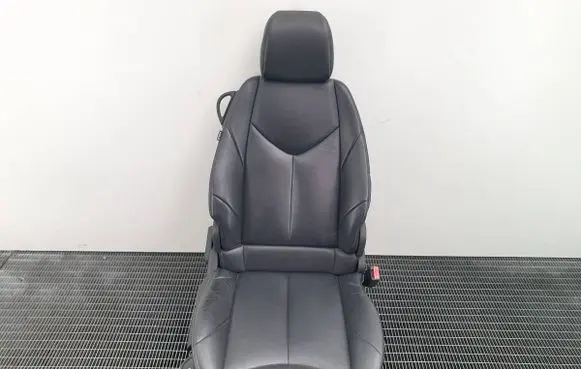 Peugeot 308 Front passenger seat 