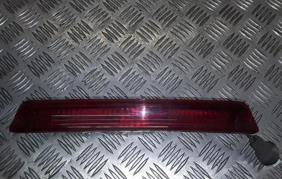 Honda FR-V Third/center stoplight 28622539