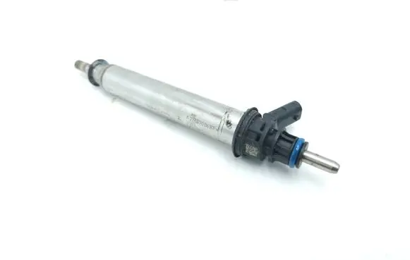 Mercedes-Benz SL AMG R231 Fuel injector A2780700687 312E N0030