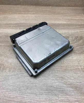 Volvo V70 Engine control unit/module ECU 09470429B 0281001776