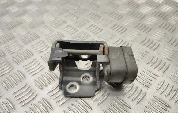 Citroen C5 Front door upper hinge