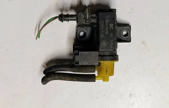 Renault Scenic III - Grand scenic III Turbo solenoid valve 8200790180 70181405 15T131