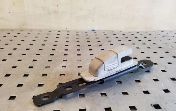 Nissan Juke I F15 Seat belt adjustment rail 63020B 6096312A