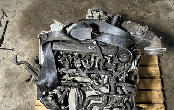 Volkswagen PASSAT B8 Engine CRL
