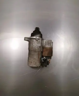Volkswagen PASSAT B6 Starter motor