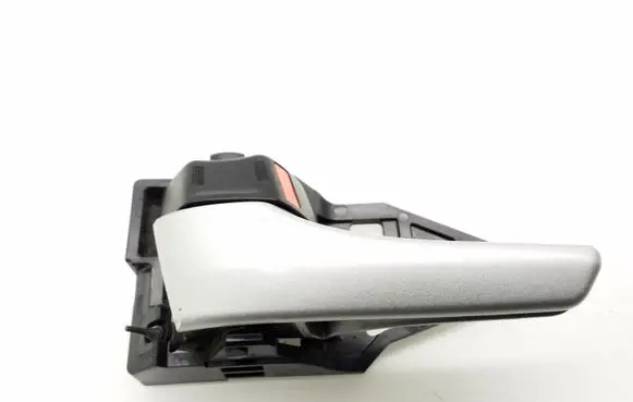 Toyota Prius (XW30) Front door interior handle