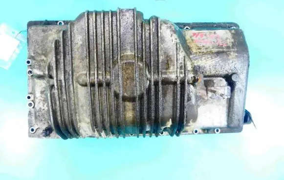 Oil sump