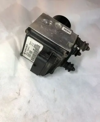 Volkswagen PASSAT B6 ABS Pump 3C0614095P