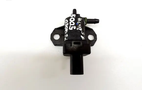 Peugeot 5008 II Turbo solenoid valve 9812031180