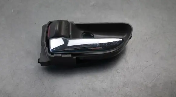 Subaru Outback Front door interior handle