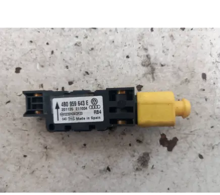 Audi A8 S8 D3 4E Airbag deployment crash/impact sensor 4B0959643E