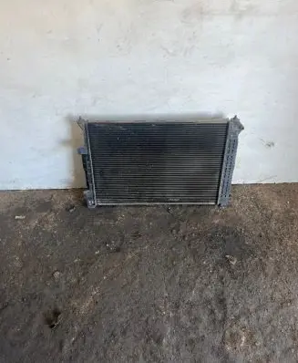 Audi A6 S6 C5 4B Coolant radiator