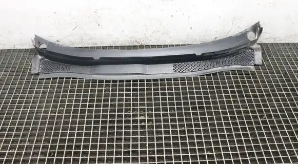Cupra Born Wiper trim 10A819403