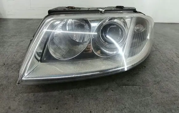 Volkswagen PASSAT B5.5 Headlight/headlamp 206244B