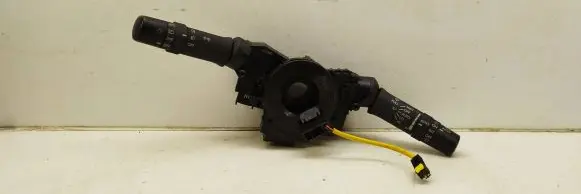 Subaru Outback Wiper turn signal indicator stalk/switch 27582AJ000