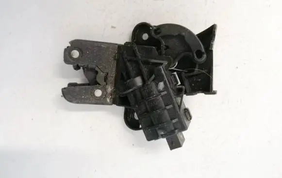 Audi A5 8T 8F Tailgate/trunk/boot lock/catch/latch 4f0827505d