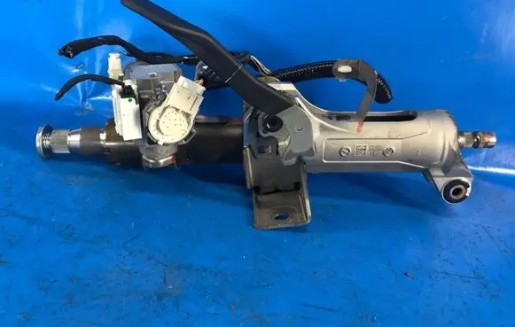 Toyota Camry VIII XV70 Steering wheel axle 4525006B20