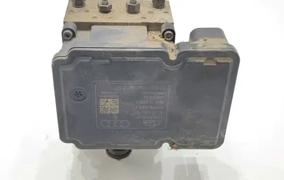 Audi Q7 4L ABS Pump