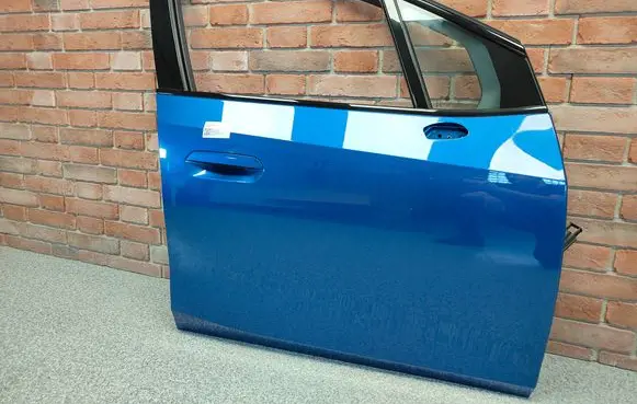 BMW 2 Active Tourer U06 Front door 9627088