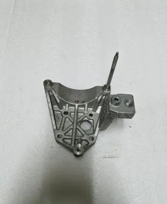 Chevrolet Camaro A/C compressor mount bracket 12691252