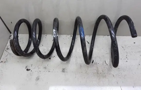 Mazda Xedos 6 Rear coil spring