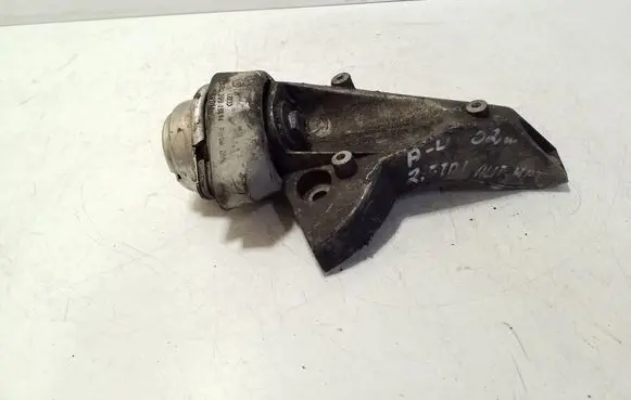 Audi A4 S4 B6 8E 8H Gearbox mounting bracket 8D0399113AT 4B0399151M