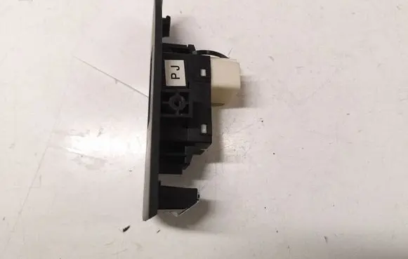 Chevrolet Captiva Electric window control switch 201003486