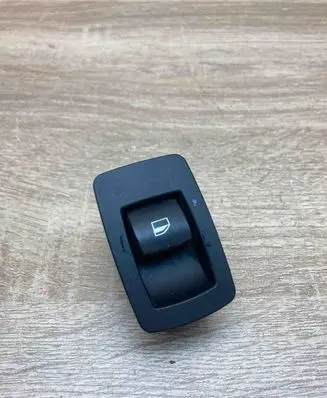 BMW 5 E60 E61 Electric window control switch 9113773 15939948