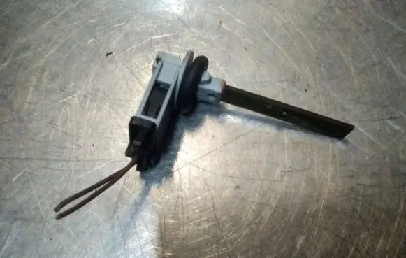 Audi A6 S6 C5 4B Interior temperature sensor 4B0820539