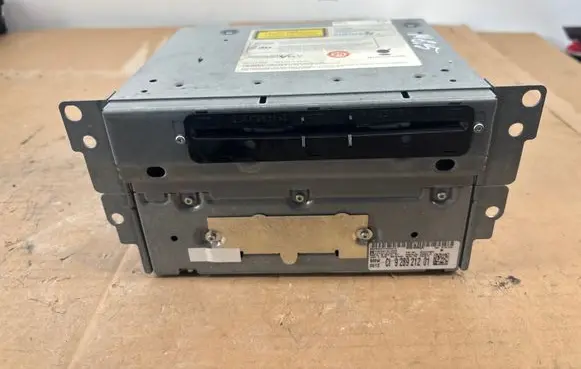 BMW 1 F20 F21 Radio/CD/DVD/GPS head unit 9289212 B079G40C8904383 103038300