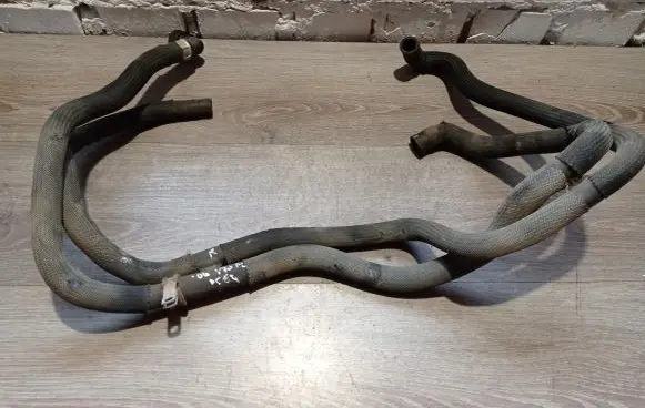 Volvo V70 Heater radiator pipe/hose 