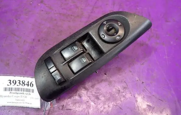 Audi Coupe Quarter vent window switch 935702C500