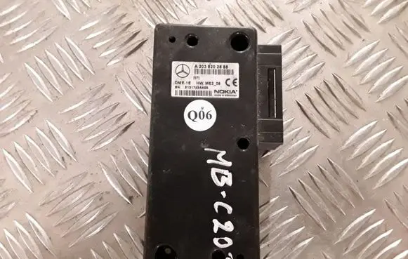 Mercedes-Benz C AMG W203 Phone control unit/module A2038202585 2131722AK05