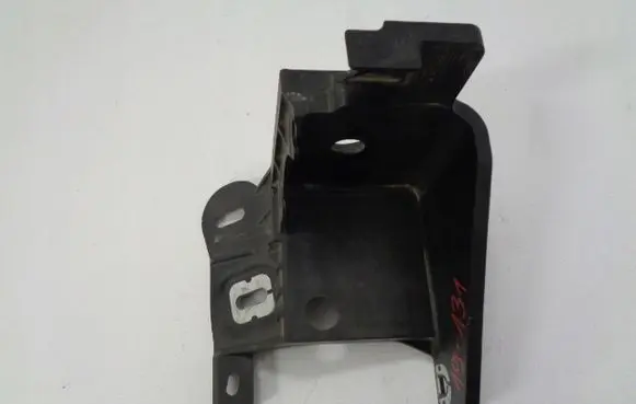 Opel Corsa E ABS pump bracket 13358211