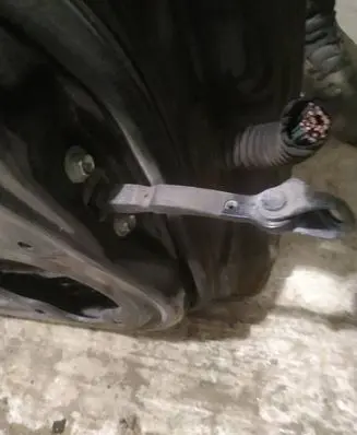 Honda Civic Front door check strap stopper 