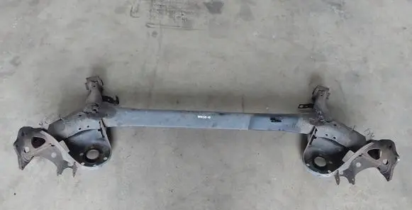 Toyota Verso Rear axle beam