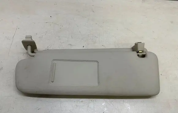 Volkswagen Touareg II Sun visor 7P6857551B