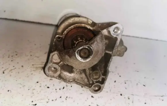 Renault Laguna II Starter motor 0001106017
