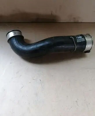 Mercedes-Benz GLE (W166 - C292) Intercooler hose/pipe A1665280000