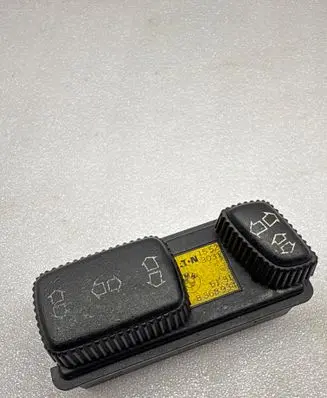 BMW 7 E38 Seat control switch 8368934 61318368934