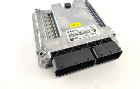 BMW 5 F10 F11 Engine control unit/module 8585380 0281031777