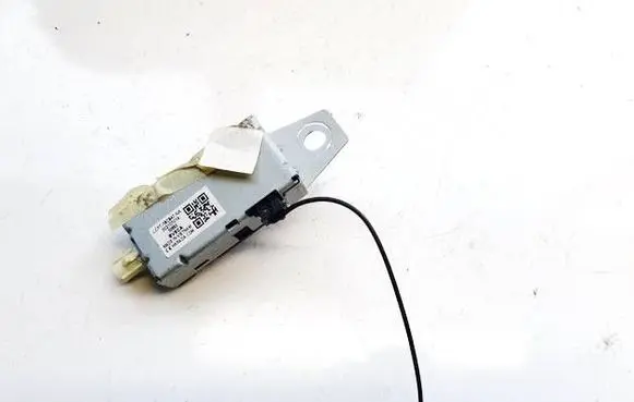 Ford Kuga III Antenna control unit LCPT18C847NA