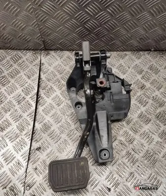 Tesla Model 3 Brake pedal 104469200d